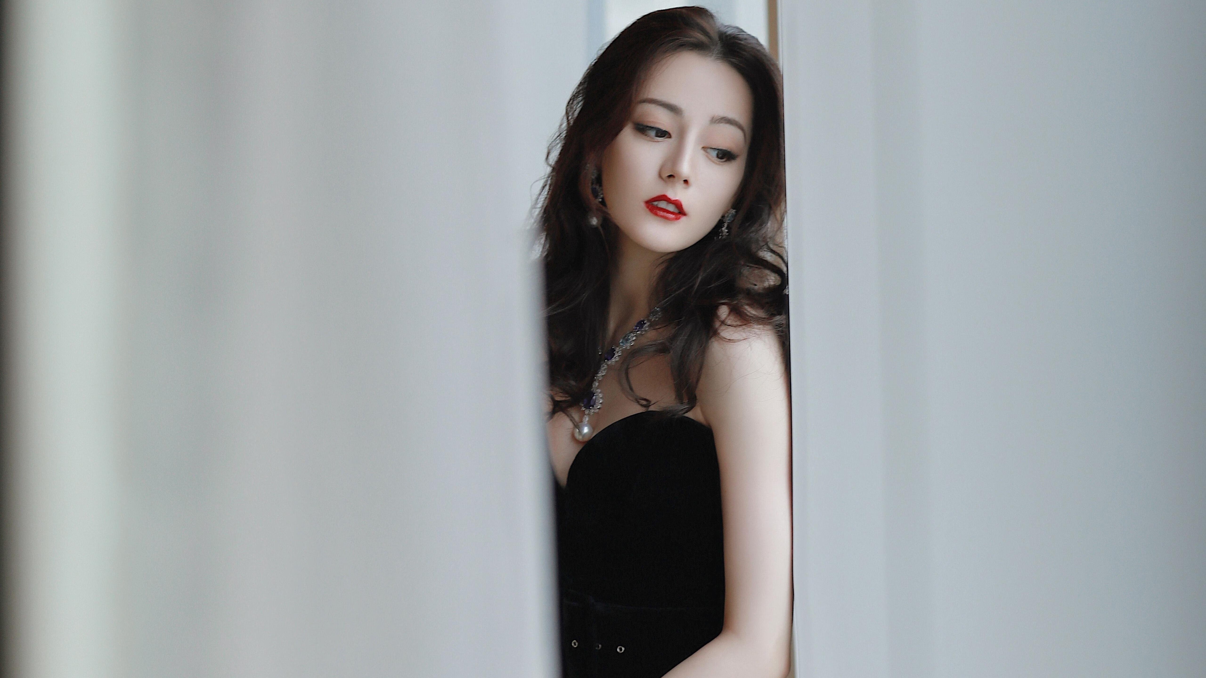 JDG教练组深化数据驱动战术训练