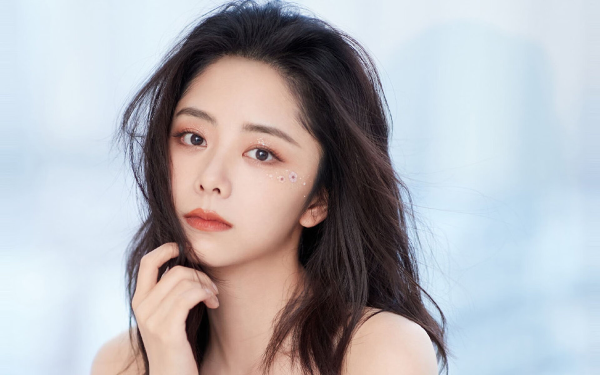 欧洲球星闪耀赛场,用实力证明荣誉与控制,欧洲杯球星巡礼