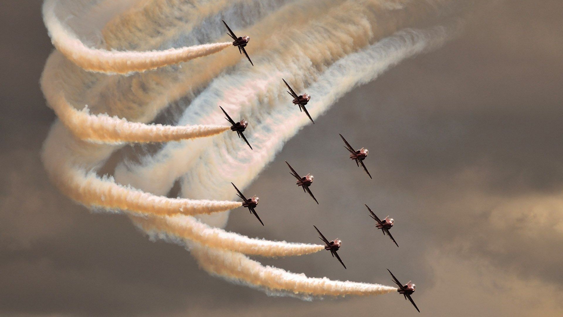 法甲新星闪耀：未来巨星开启足球新篇章！，法甲新赛季宣传片