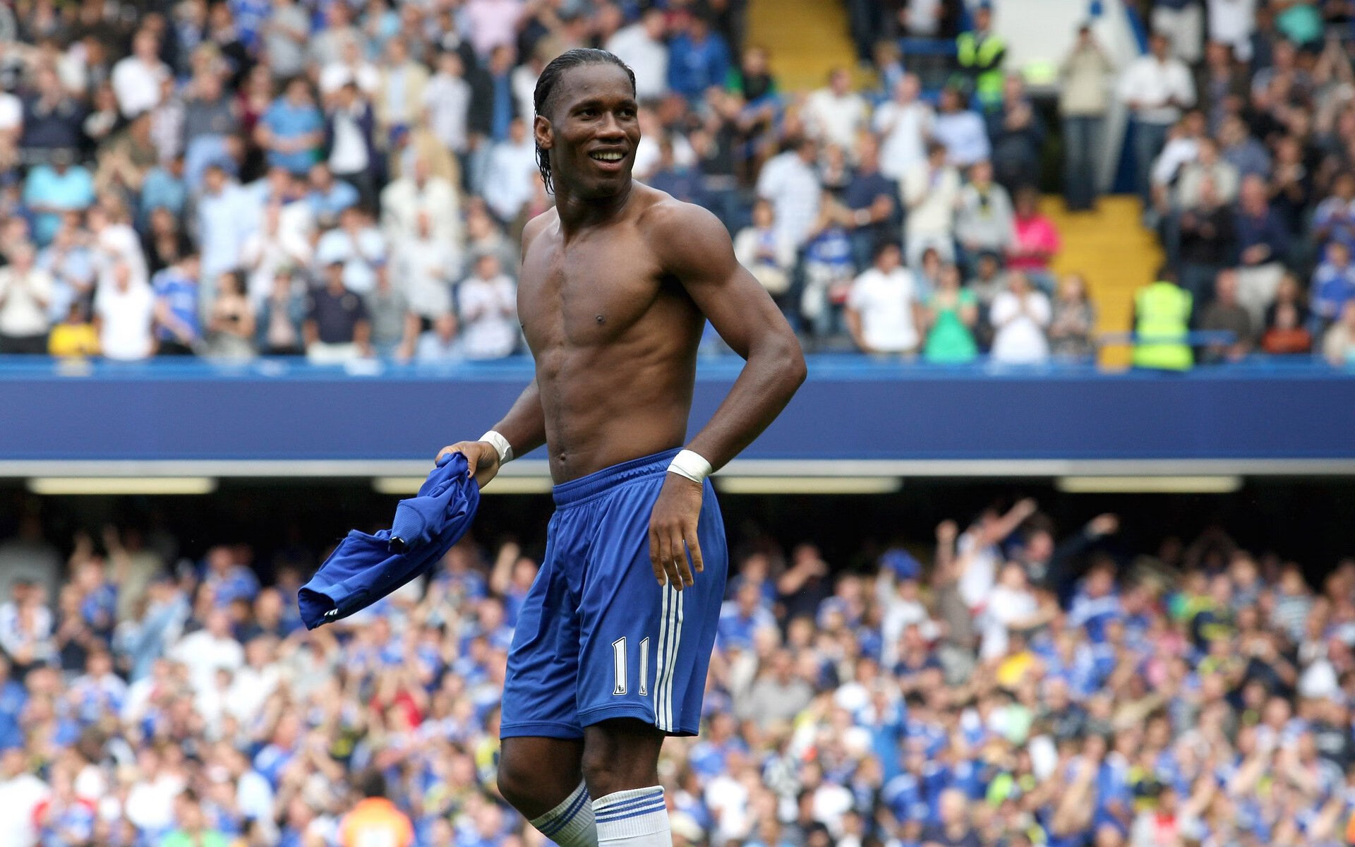 _大桥跑：城市奇观中的极限运动挑战_，下载大桥快跑